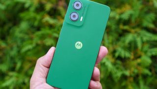 Đánh giá nhanh Motorola Moto G35: Thiết kế cao cấp, màn hình lớn hơn iPhone 15 Pro Max, camera xịn như Galaxy S24