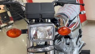 Tin xe hot cuối tuần: Honda mở bán ‘huyền thoại côn tay’ 125cc mới hạ bệ Winner X, giá 23 triệu đồng