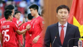 HLV Kim Sang Sik gây sốc trước AFF Cup 2024, ĐT Việt Nam chính thức có HLV mới