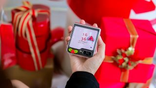 Chọn mua smartphone tặng người yêu đêm giáng sinh cho tình thêm nồng nàn