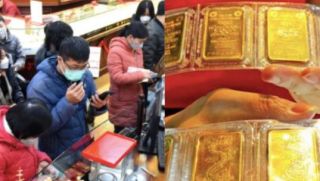 Giá vàng hôm nay ngày 2/2/2025: Giá vàng gần chạm mốc 90 triệu đồng/lượng, vàng miếng và vàng nhẫn xấp xỉ nhau