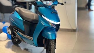 ‘Vua xe ga’ 113cc mới giá 20,8 triệu đồng chính thức ra mắt: Rẻ hơn Honda Vision, đẹp lấn át SH Mode