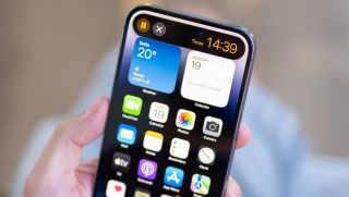Vẫn còn hàng mới: iPhone 14 Pro Max bản 128GB giá cực rẻ, hút khách hơn cả iPhone 16 Pro Max
