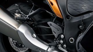 Suzuki ra mắt ‘huyền thoại côn tay’ mới chất hơn Honda Winner X: Đẳng cấp vượt thời gian, giá dễ mua