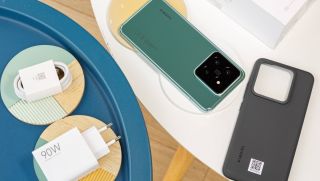 Xiaomi 14 rẻ hơn iPhone 15, AI thông minh như iPhone 16, gây sức ép lớn cho Galaxy S24
