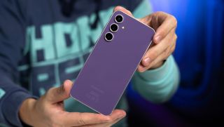 Đây là smartphone có Galaxy AI xịn sò giá đập hộp rẻ nhất Việt Nam ngang Galaxy A56 ăn đứt iPhone 16