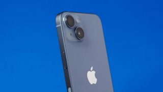 Đây là chiếc iPhone vô địch trong tầm giá, rẻ như máy tầm trung, mạnh ngang ngửa iPhone 16 mới