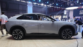 Mazda chính thức trình làng SUV điện mới, nội thất như rạp phim, chạy 1.300 km chỉ với một lần sạc
