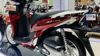 Bảng giá xe Honda SH Mode 2025 cuối tháng 4/2025 giảm 'thủng đáy': Lấn át cả LEAD và Vision vì quá rẻ