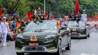 VF 9 phiên bản đặc biệt phục vụ Quốc gia: Cắt mui, nâng gầm, thay phần mềm và tuyệt đối bảo mật 