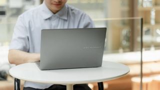 ASUS ra mắt Vivobook S14/S16 mỏng nhẹ với chip Intel® Core™ H-series, thời lượng pin lâu tới 20 giờ