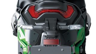 ‘Vua côn tay’ mới của Nhật chính thức ra mắt: Trang bị đè bẹp Honda Winner X và Exciter, giá hấp dẫn