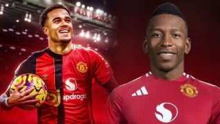 Tin chuyển nhượng sáng 7/6: Man United xác nhận chiêu mộ Kluivert; MU nhắm người thay Luke Shaw