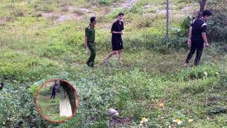 Người dân kinh hãi phát hiện thi thể nam thanh niên treo lơ lửng trên cây, ảnh hiện trường gây ám ảnh