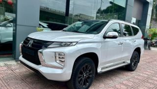Giá xe Mitsubishi Pajero Sport lăn bánh giữa tháng 6/2025 cực rẻ, quyết ‘phế truất’ Ford Everest