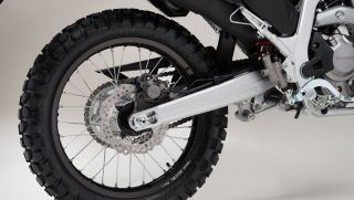 Tin xe 27/6: ‘Truyền nhân’ của Honda Winner X ra mắt với giá hấp dẫn, trang bị áp đảo Yamaha Exciter