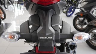 Tin xe máy 29/6: Đại lý Suzuki mở bán ‘vua côn tay’ 155cc giá 58 triệu đồng, khắc chế Honda Winner X