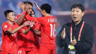 'Người không phổi' ĐT Việt Nam chính thức trở lại, HLV Kim Sang-sik tự tin 'phục thù' Malaysia