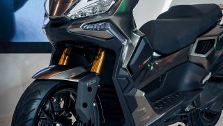 Tuyên chiến Honda SH, ‘vua xe ga’ mới đẹp hơn Air Blade ra mắt, có màn hình khủng 7 inch, giá dễ mua