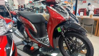 Bảng giá xe Honda SH Mode 2025 giữa tháng 8/2025 đã chạm đáy: Được săn đón hơn Vision và LEAD vì rẻ