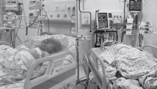 Xót xa tình hình của hai chị em bị cha ruột tưới xăng phóng hỏa khi đang ngủ, 1 em tiên lượng xấu