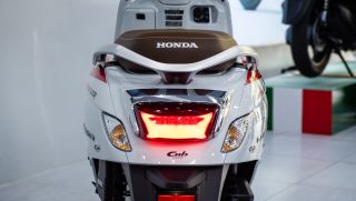 Tin xe 21/8: Dẹp Honda Vario và Air Blade đi, ‘vua xe ga’ 125 mới cực đẹp của Honda đã về Việt Nam
