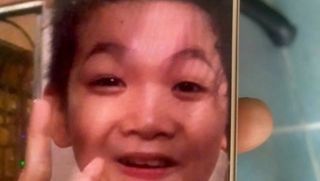 Bé 10 tuổi ra khỏi nhà và mất liên lạc, gia đình đau thắt ruột gan khi xem trích xuất camera nhà dân