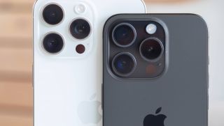Bảng giá iPhone 15 tháng 9: iPhone 15 đại hạ giá, iPhone 15 Pro Max rẻ chưa từng thấy tại Việt Nam