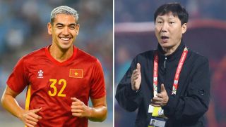 Tin bóng đá tối 19/9: HLV Kim Sang Sik nhận tin dữ; ĐT Việt Nam đón 'siêu viện binh' cao 1m95?