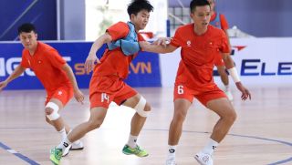 Bảng xếp hạng Vòng loại futsal châu Á 2026: Trung Quốc tự bắn vào chân, ĐT Việt Nam chiếm ngôi đầu