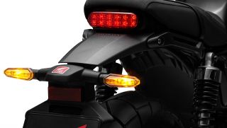 Honda chính thức ra mắt ‘huyền thoại côn tay’ mới chất hơn cả Winner R và Yamaha Exciter, giá cực rẻ