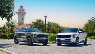 Giá xe Kia Sorento lăn bánh đầu tháng 10/2025 rẻ hơn hẳn Toyota Fortuner, quyết đấu Ford Everest