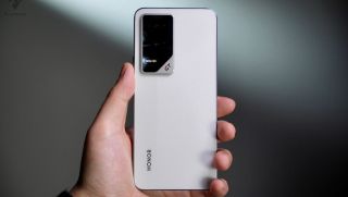 Không chịu kém, Honor sẽ ra mắt vua pin giá rẻ, dung lượng 9000 mAh gấp đôi Galaxy S25 Ultra