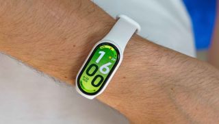 Xiaomi thống trị thị trường smart band toàn cầu, Huawei bám sát với mức tăng trưởng ấn tượng