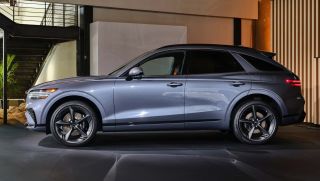 Hyundai trình làng SUV hạng sang Genesis GV70 2026, giá chưa tới 1 tỷ đồng