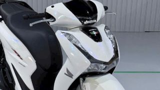 Tin xe máy 23/10: Honda SH bản 2026 chính thức về Việt Nam, khách hàng phát sốt vì quá đẹp, giá mềm