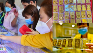 Giá vàng hôm nay 23/10: Đà tăng 'khủng' chưa dừng lại, bảng giá trong nước nhuộm hai màu xanh đỏ