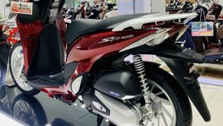 Bảng giá xe Honda SH Mode 2025 cuối tháng 10/2025 giảm 'thủng đáy': Lấn át Vision và LEAD vì quá rẻ