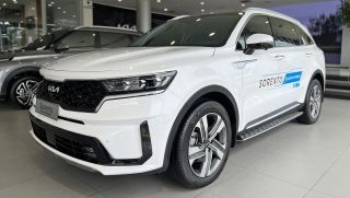 Kia Sorento PHEV tiếp tục giảm giá mạnh, tổng ưu đãi chạm mốc 410 triệu đồng