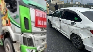 Động thái lạ của tài xế xe cứu trợ với chủ ô tô con sau lùm xùm đền 100 triệu, sự thật phía sau khác hoàn toàn?