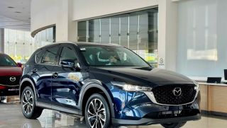 ‘Áp chế’ Honda CR-V, giá lăn bánh Mazda CX-5 giảm xuống 'rẻ như cho' ở thời điểm cuối tháng 10/2025
