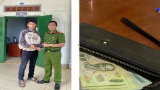 Lâm Đồng: Nhặt được ví tiền hàng chục triệu đồng, 2 học sinh có hành động bất ngờ