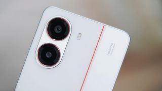 Đây là vua pin mới của Xiaomi, dung lượng 9000 mAh, soán luôn ngôi vua tầm trung từ Galaxy A56 5G