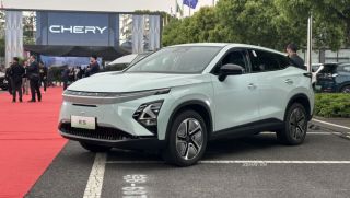 Đón đầu cuộc đua xe điện, thêm một hãng ô tô lắp trạm sạc từ Bắc chí Nam