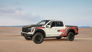 Ford F-150 Raptor R 900 mã lực ra mắt tại SEMA: 'Siêu bán tải' khiến Ford Ranger cũng phải cúi đầu