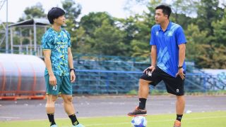 HLV Việt Thắng nói thẳng về mâu thuẫn với Công Phượng, tuyên bố một câu xanh rờn