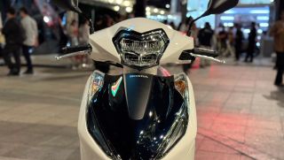 Honda LEAD 2026 chính thức ra mắt khách Việt: Đẹp hơn SH Mode, có phanh ABS, giá rẻ so với trang bị