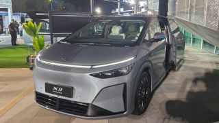 Rẻ hơn 3 lần Toyota Alphard: MPV mới sang trọng, nội thất hiện đại, tầm hoạt động siêu khủng