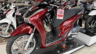 Bảng giá xe máy Honda tháng 11/2025 lao dốc không phanh: SH, Air Blade rẻ khó tin, Vision 'chạm đáy'