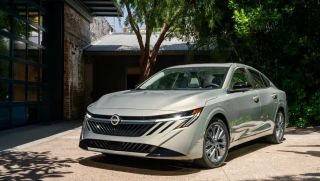 Nissan Sentra thế hệ mới chốt giá bán 590 triệu, nhiều trang bị ‘ăn đứt’ Honda Civic